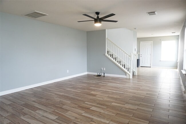 Photo - 16423 Chandler Ridge Ln House