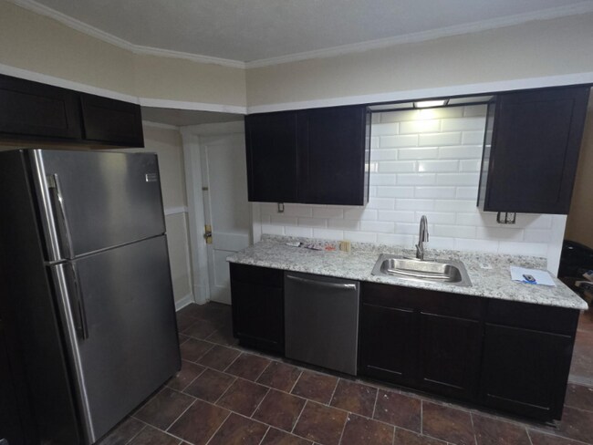 Photo - 4074 Skiff St Unit B