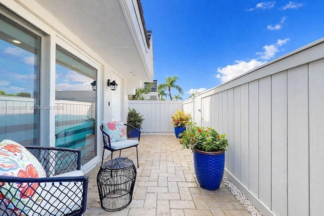 Photo - 6840 SW 45th Ln