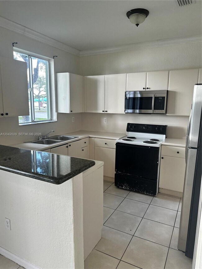 Photo - 2704 SE 15th Pl
