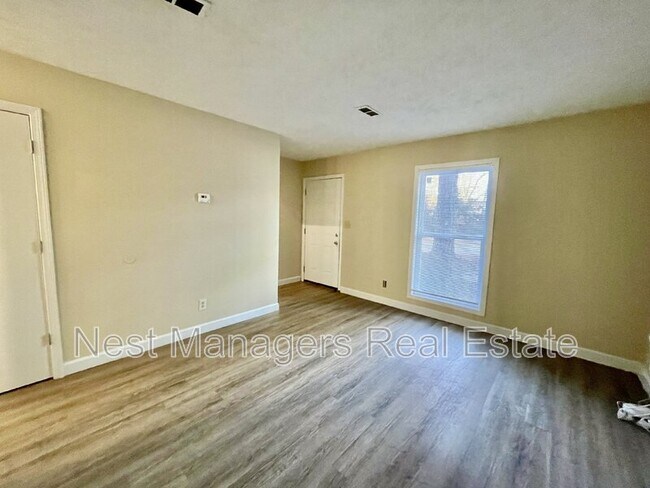 Photo - 5846 Aftonshire Dr