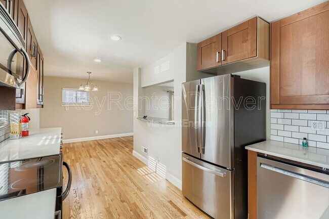 Photo - 4350 E Utah Pl