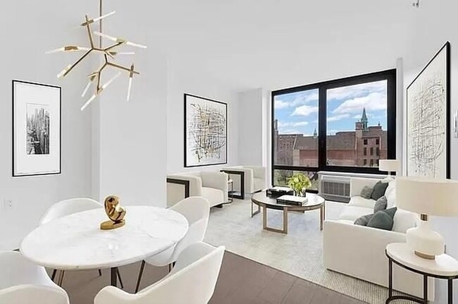 Building Photo - 1790 3rd Ave Unit #703