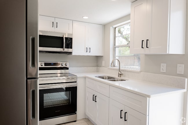 Building Photo - 2667 Rook Cv Unit 160 Moyses Road Rental