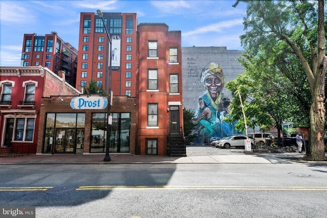 Building Photo - 915 5th St NW
