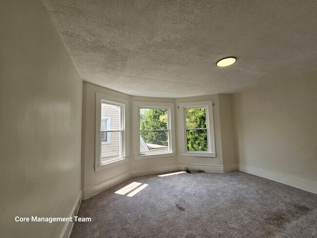 3165 Ashlyn St