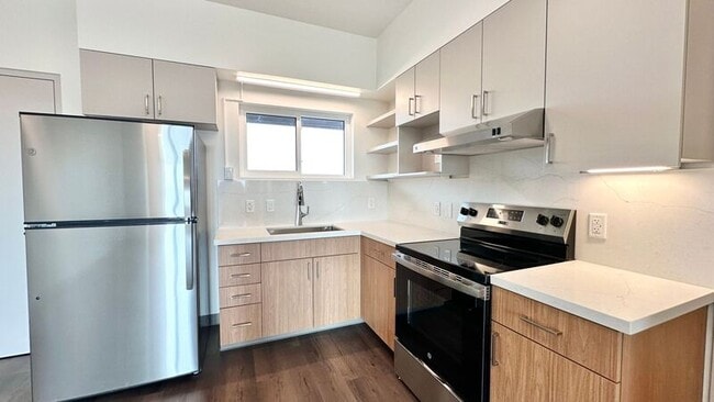 Building Photo - 719 Kamaaha Ave Unit B306