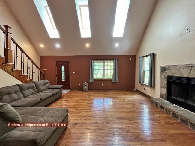 709 Browns Mountain Rd