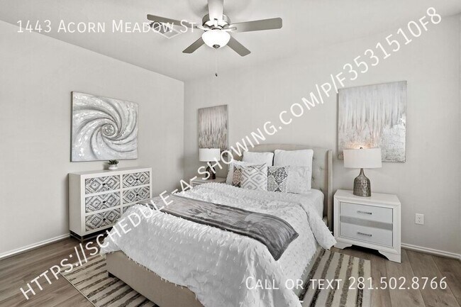 Photo - 1443 Acorn Mdw St