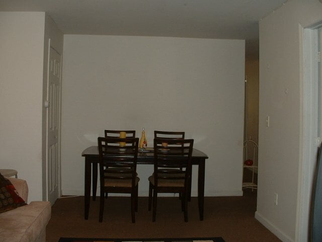 Photo - 2582 Richmond Ter