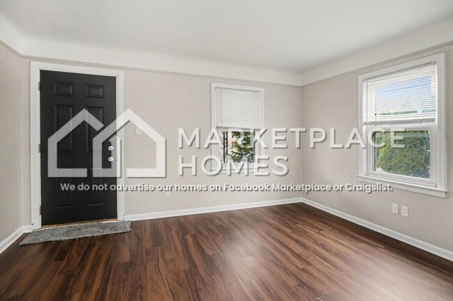 Photo - 6824 Faust Ave