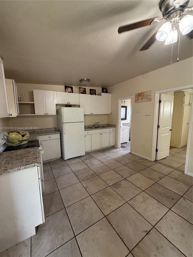 Building Photo - 1108 Eighth Way Unit 1108 Rental