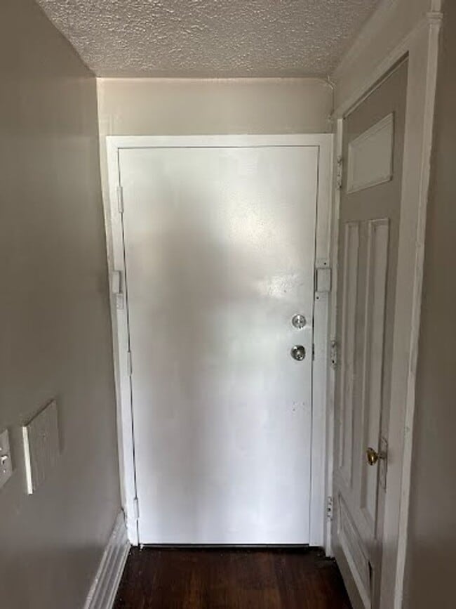 Photo - Ready to move in 2 bedroom apartment Unidad 499 #6