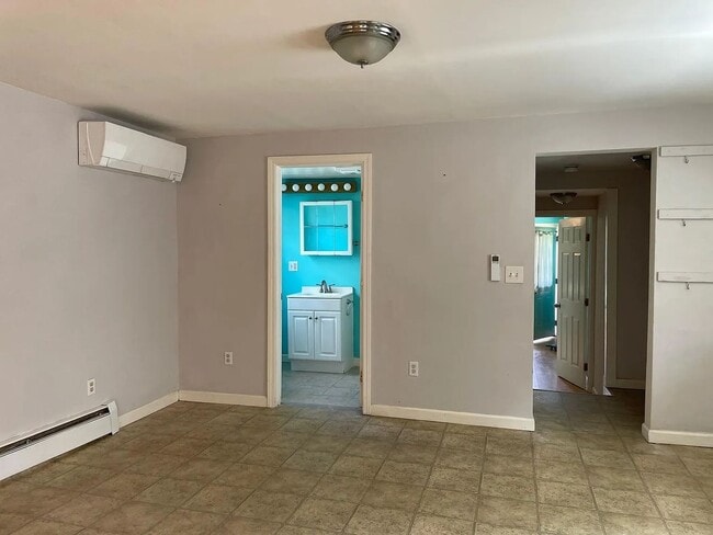 Photo - 71 Hickok St Unit A