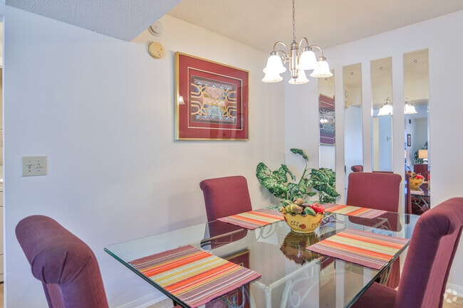 2BR, 2BA