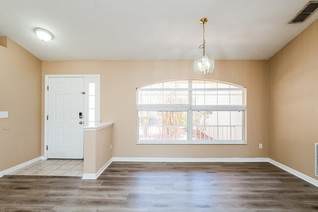 Photo - 10449 Lake Hasson Cir