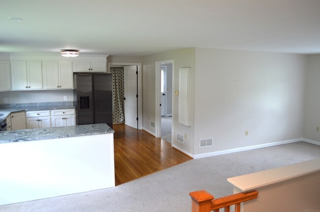 Photo - 1349 Farmington Ave