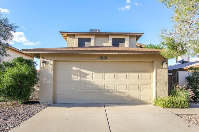 Building Photo - 3830 W Marconi Ave Rental