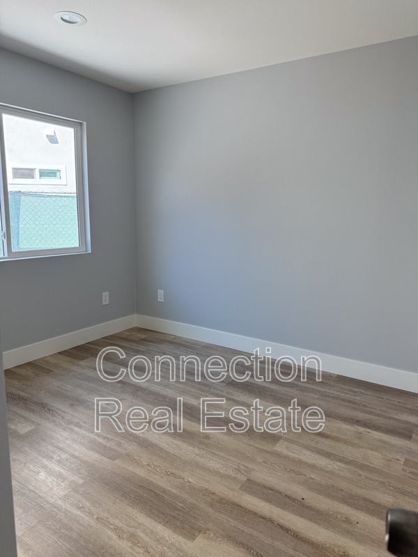 Photo - 641 Ward St Unidad 5