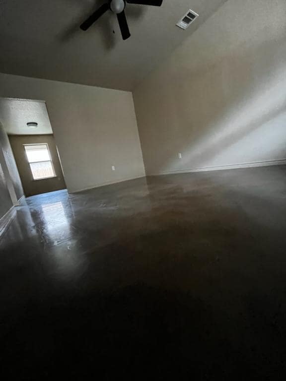 Photo - 1319 Greens Dr