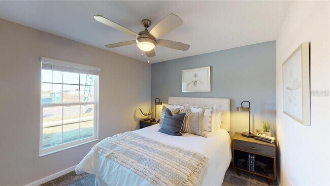 Photo - 1642 Loxley Trl