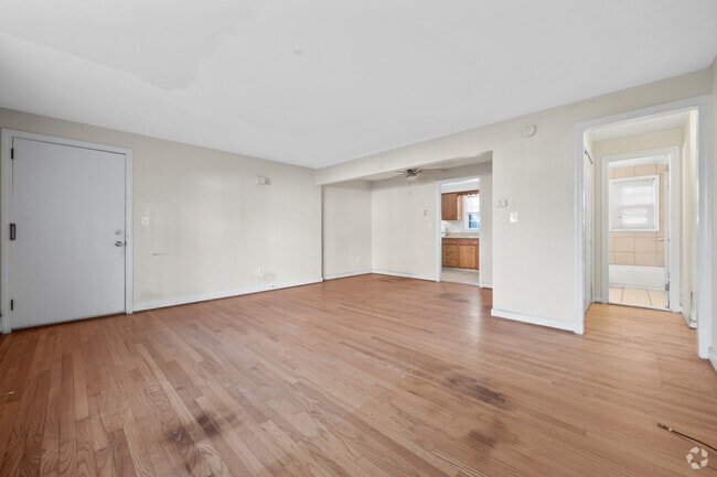 Building Photo - 81 Charter Oak St Unit D Rental