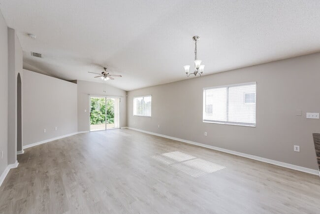 Photo - 12926 Fieldmoor Ct