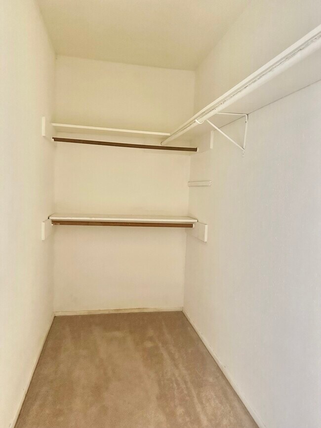 Photo - 2015 Lazy Ln