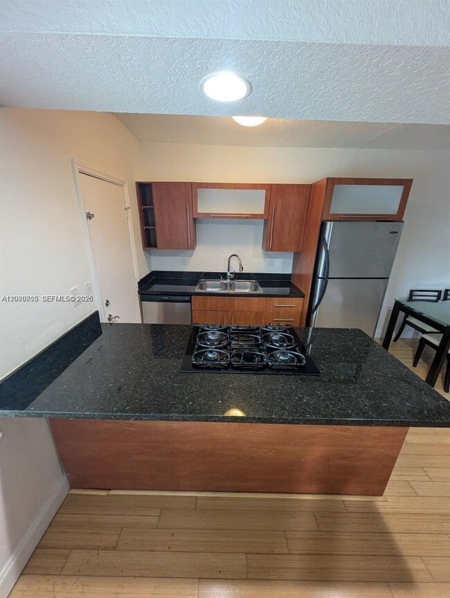 10101 W Bay Harbor Dr Unit 9