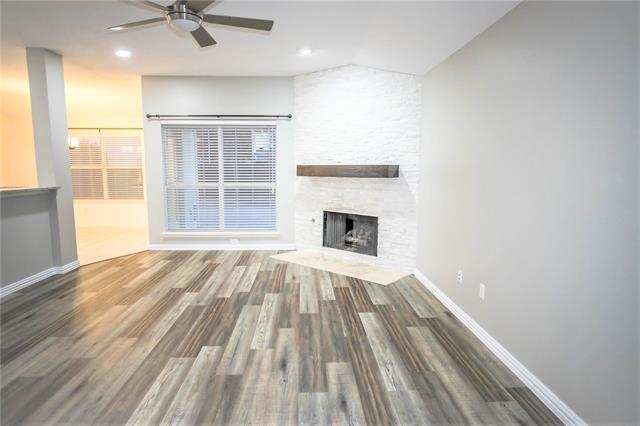 Photo - 612 Comanche Trail