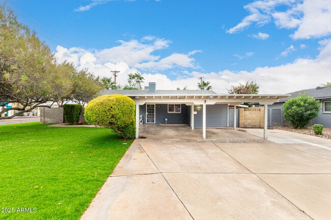 Photo - 6931 E Almeria Rd