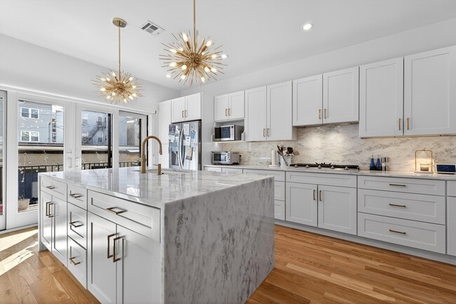 Photo - 303 4th St Unit 2