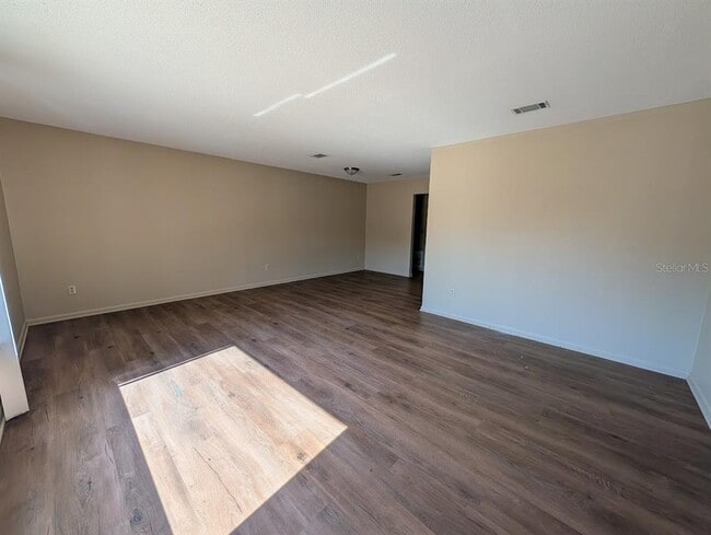 Photo - 149 SW Blueberry Pl