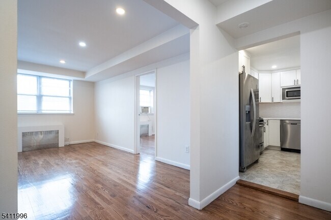 Photo - 59-61 Brighton Ave Unit 20