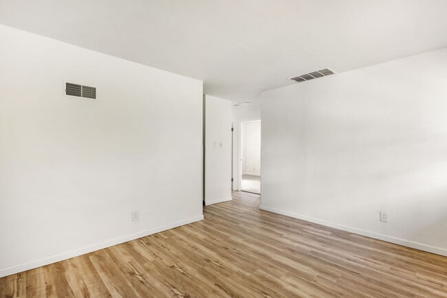 Photo - Kingston Apartments