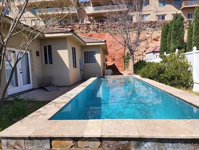 Photo - 3 bed 3 bath home - Located just below The...