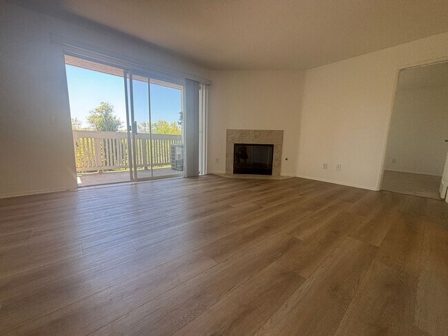 Photo - Bright 2 Bedroom Condo in Oceanside!