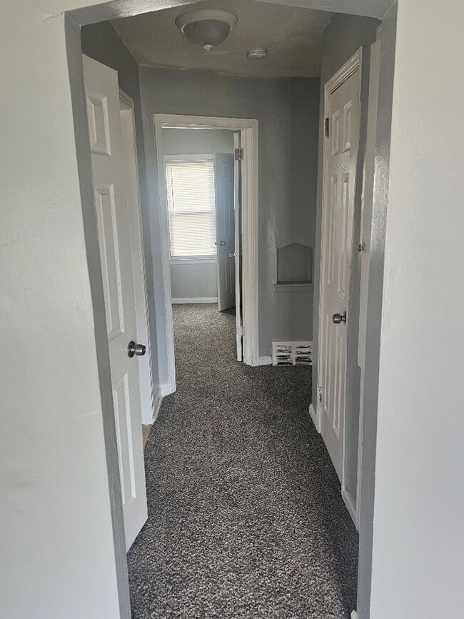 Photo - 12944 Rosemont Ave
