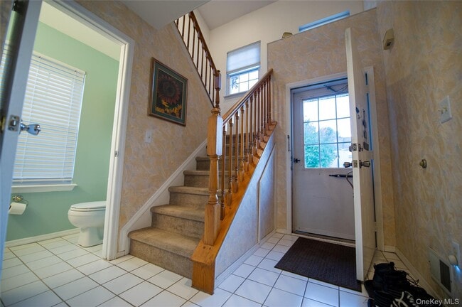 Photo - 87 Kensington Way