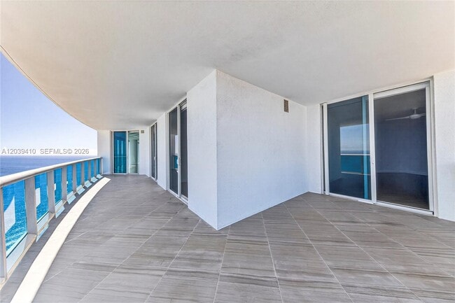 Photo - 2711 S Ocean Dr Unit 3102