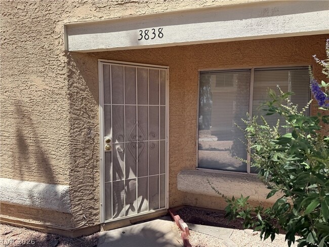 Building Photo - 3838 Terrazzo Ave