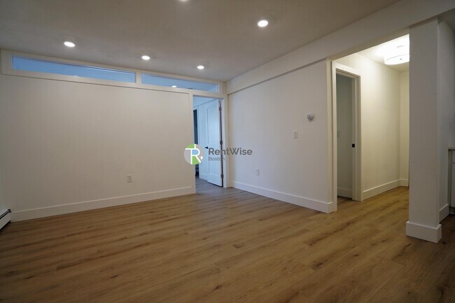 Photo - 745 E 6th St Apartment Unit 7