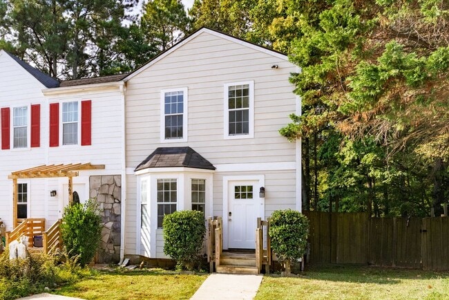 Building Photo - 1871 Grant Ct