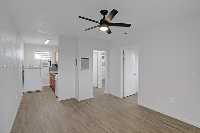 Building Photo - 14140 NW 24th Ct Unit 301 Rental