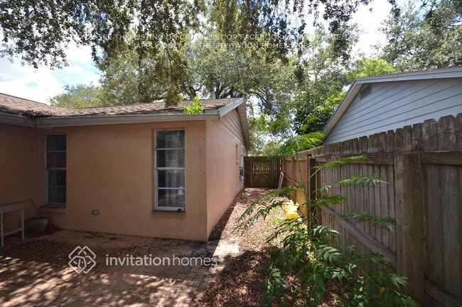 11955 102nd Ave N