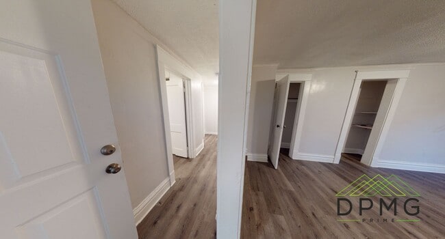 Photo - 214 E Elm St Unit 4