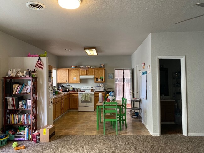 Photo - 1905 6th Ave