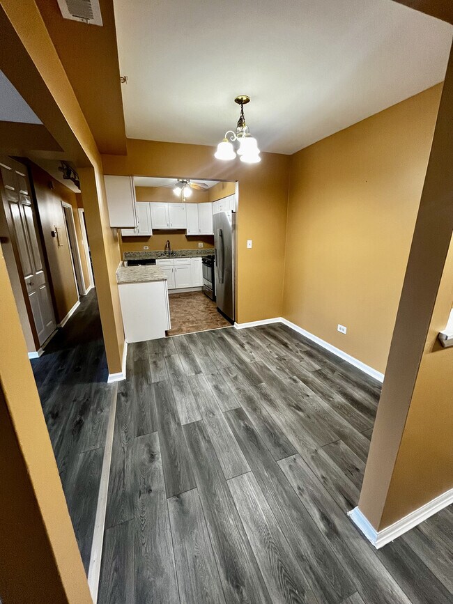 Photo - 120 S La Londe Ave Unit 3G