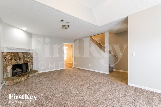 819 Overlook Trail