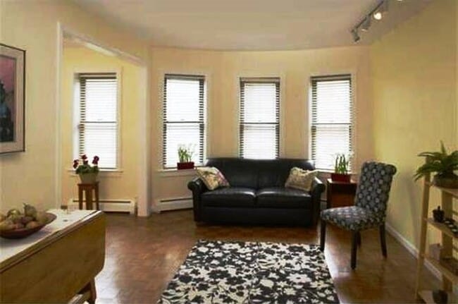 Photo - 12 Prince St Unit B2